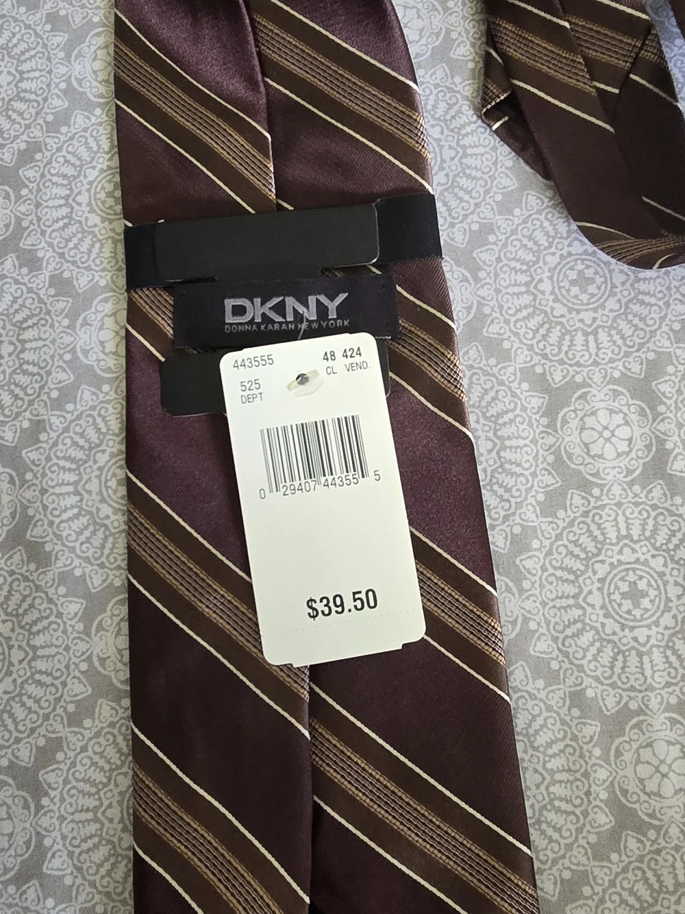 Dkny silk tie